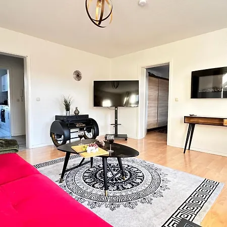 Homestayplus Schwerin Apartman *