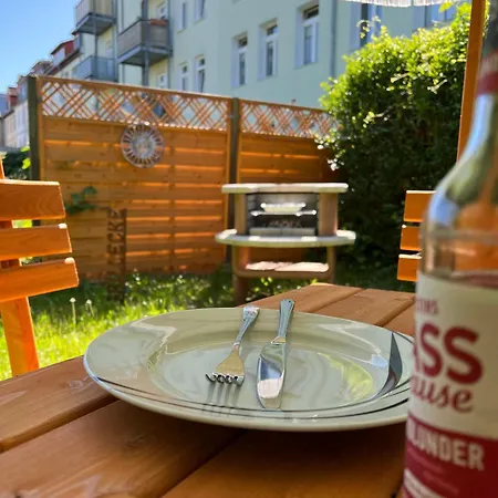 Homestayplus Schwerin Apartman