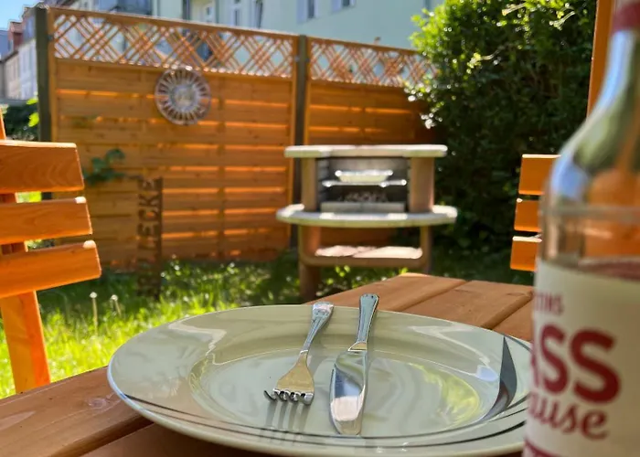 Homestayplus Schwerin Apartment