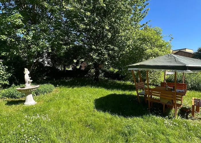 Homestayplus Schwerin *